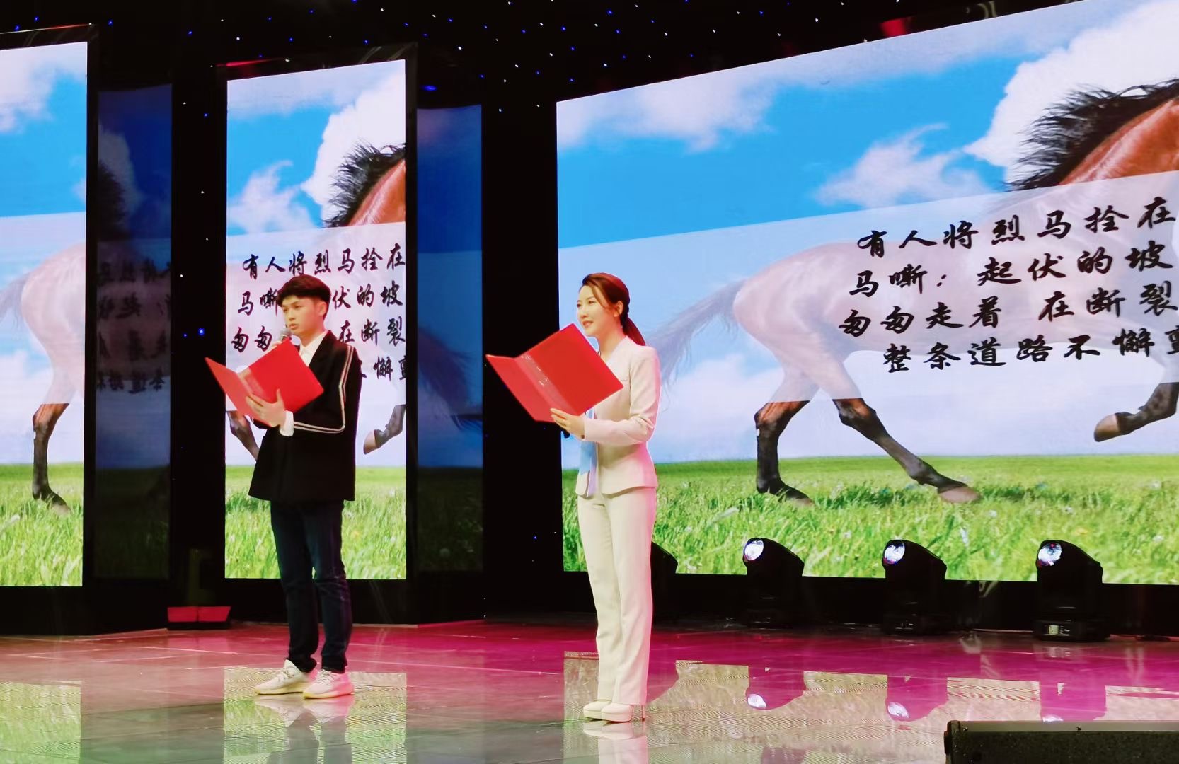 1623033209404033556.png 43163C1482736594DFB6A242C7FBE231.png