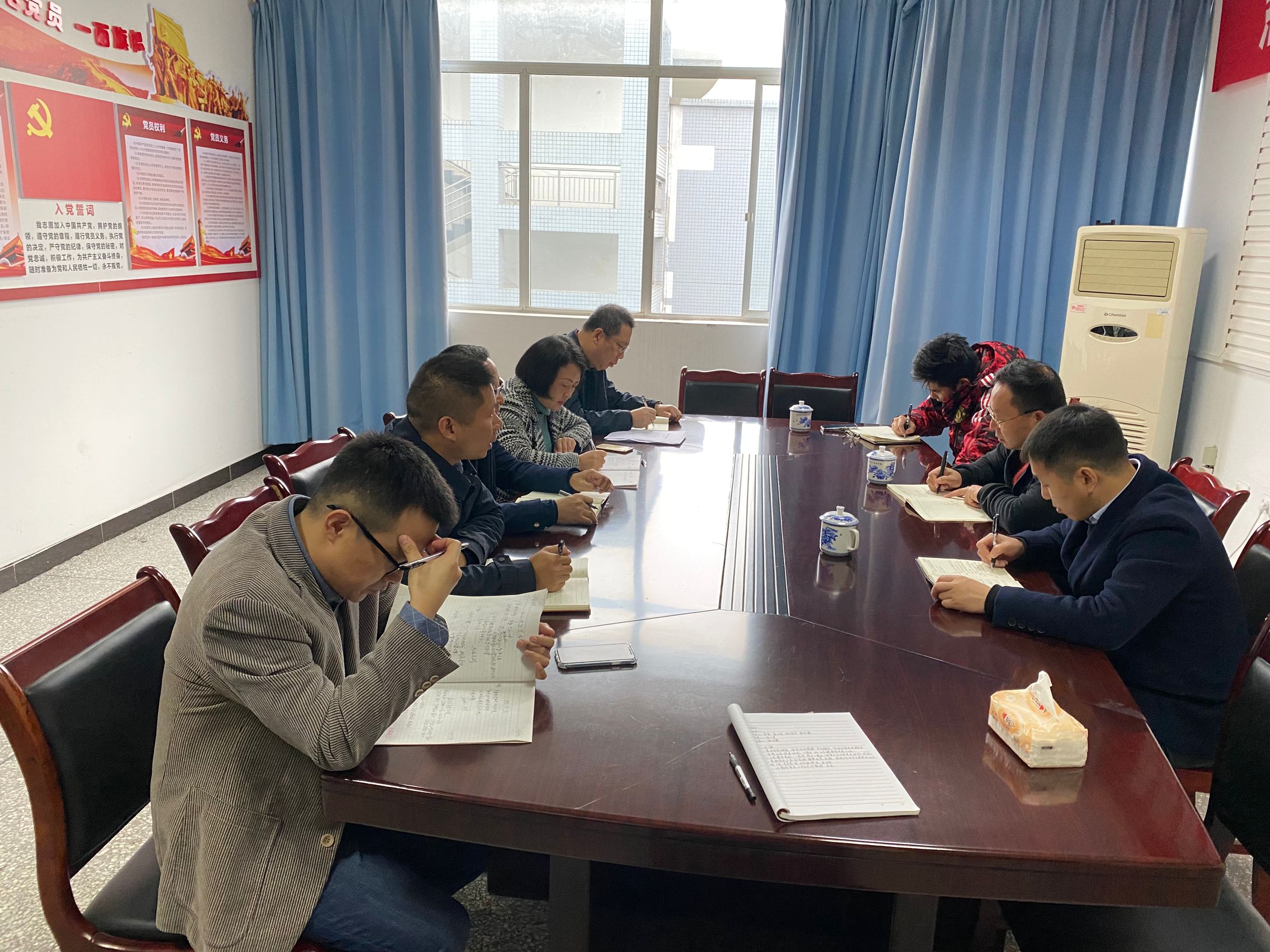 1635843832191010300.png 8CAB7A239D9D32D3D369D6634D8BFEA8.png