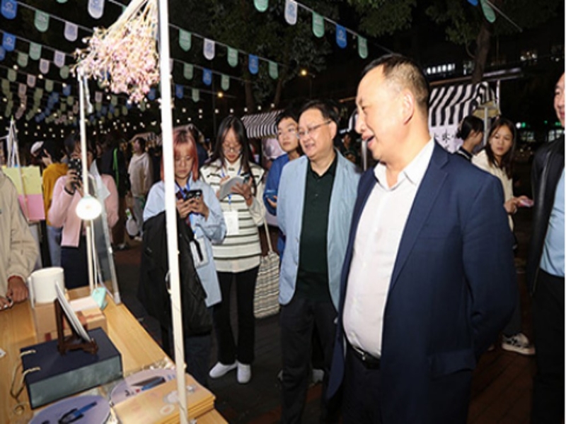 图1黄董事长李董事长指导.jpg