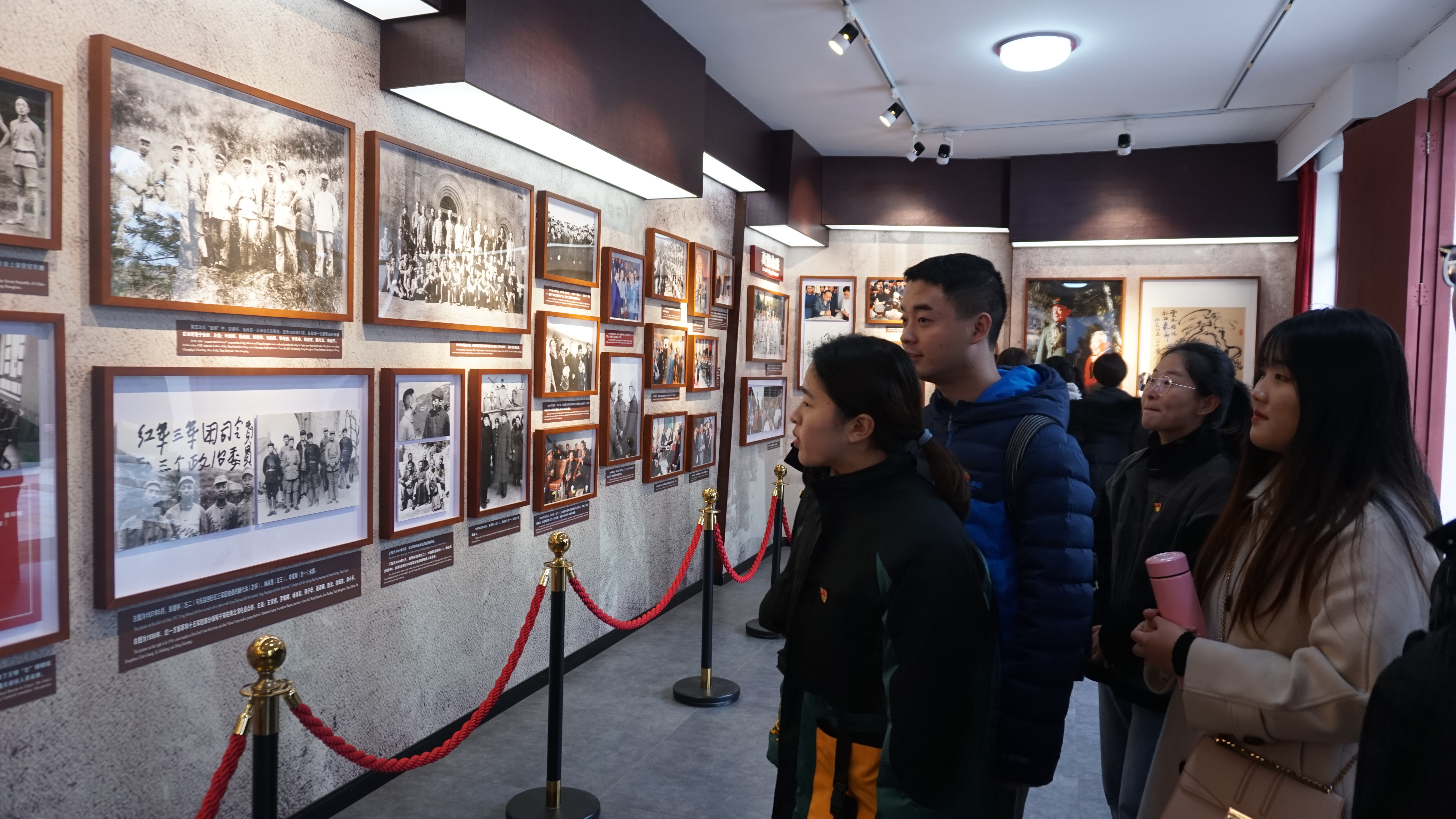 1575857176836063162.jpg 4.jpg